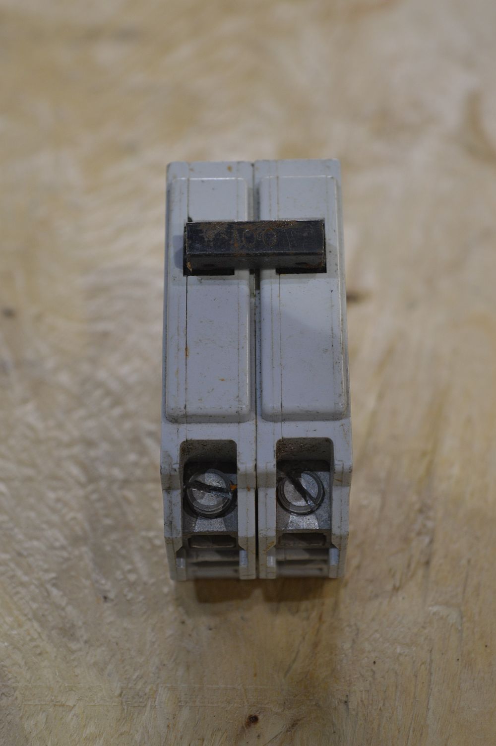 Disjoncteur Sylvania/Commander, 2 pôles, 100 A