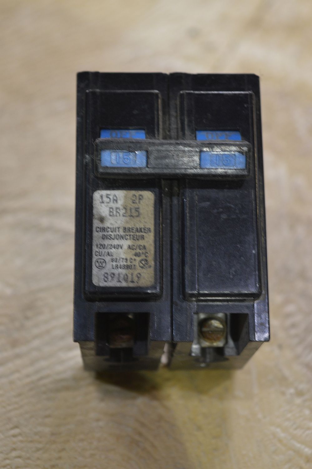 Disjoncteur Westinghouse 2 pôles 15 A