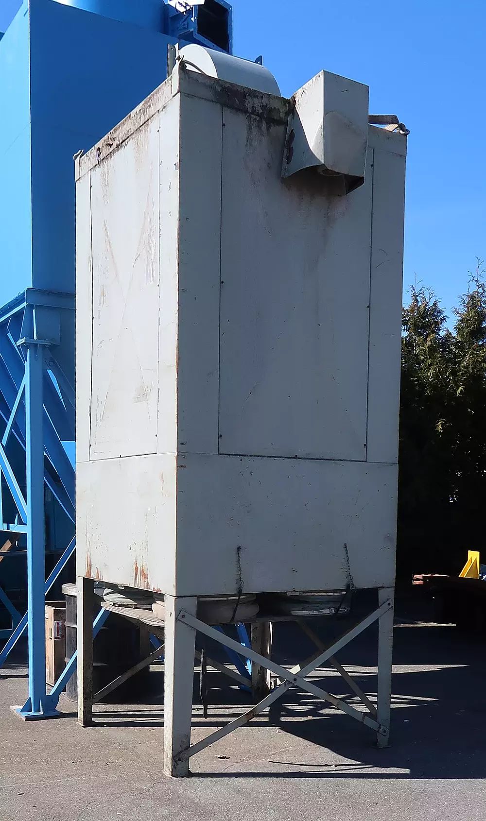 Kraemer Tool & MFG Dust Collector