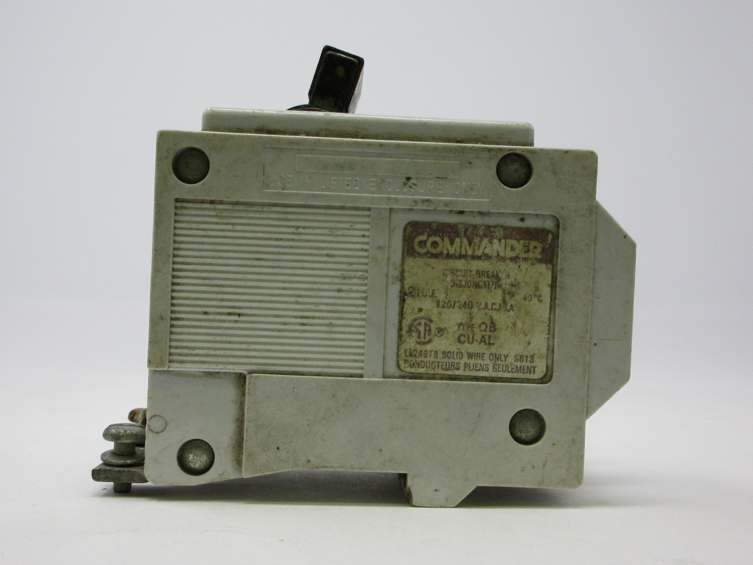 DISJONCTEUR COMMANDER QB 20 AMP 2 PÔLES