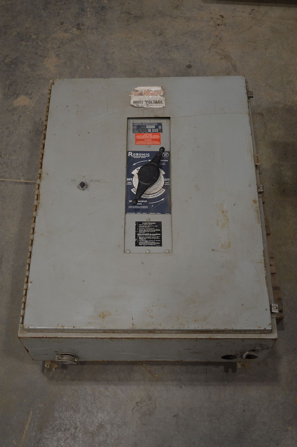 Interruptor de Transferencia Westinghouse Robonic de 200 amp
