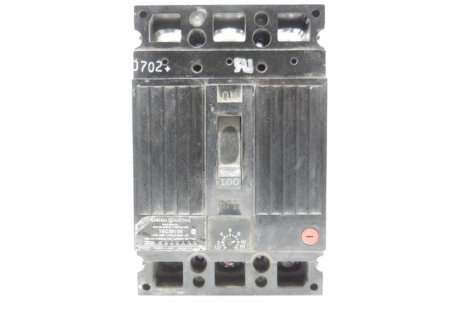 Disyuntor General Electric de 3 polos y 100 amperios