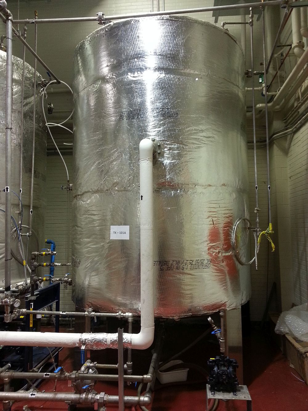 3000 Gallon Stainless Steel Tanks