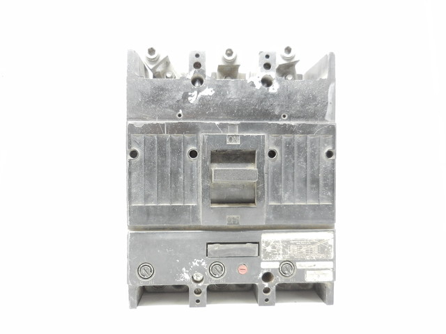 Interruptor General Electric de 3 polos 400 amp