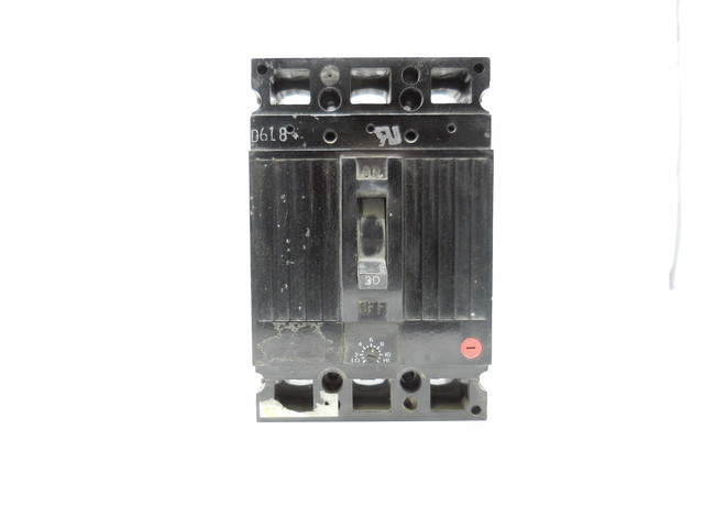 Disjoncteur General Electric 3 pôles 30 A