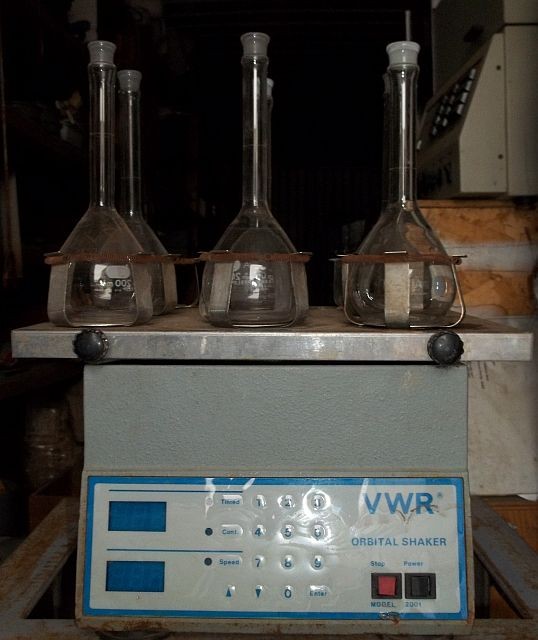 VWR Scientific Orbital Shaker