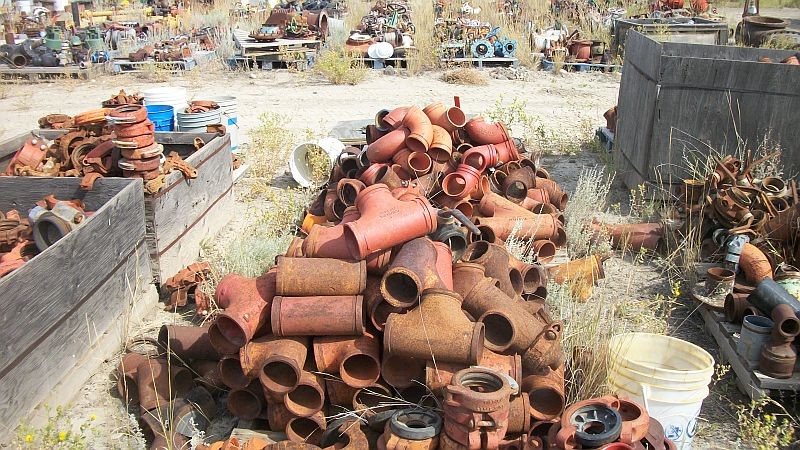 Used Pipe Fittings. 4 in. to 6 in. Grooved Fittings, Clamps, Elbows, Ts, Ys & Reducers