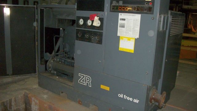 Used Atlas Copco Air Compressor. 800 CFM - 190 HP. Oil Free.