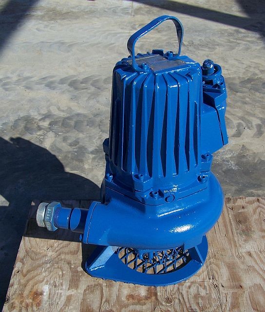 Flygt 3127 Submersible Water & Waste Pump.