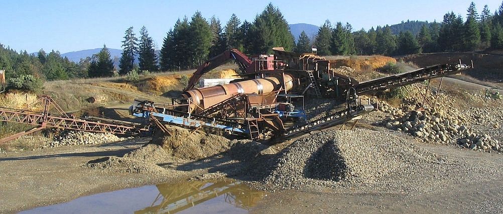 Gold Trommel 6 x 27 Wash Plant