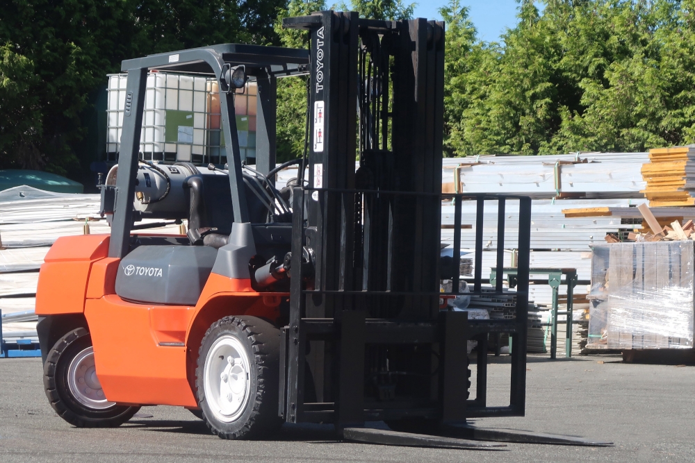Montacarga Toyoya de 9,000 lbs