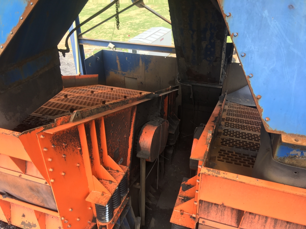 Tabor 10 ft. x 20 ft. 2 Deck Incline Screens