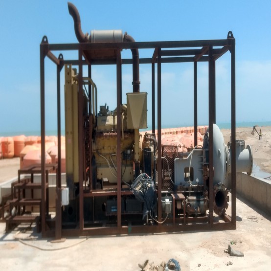 Caterpillar 16 in. Dredging Booster Pump