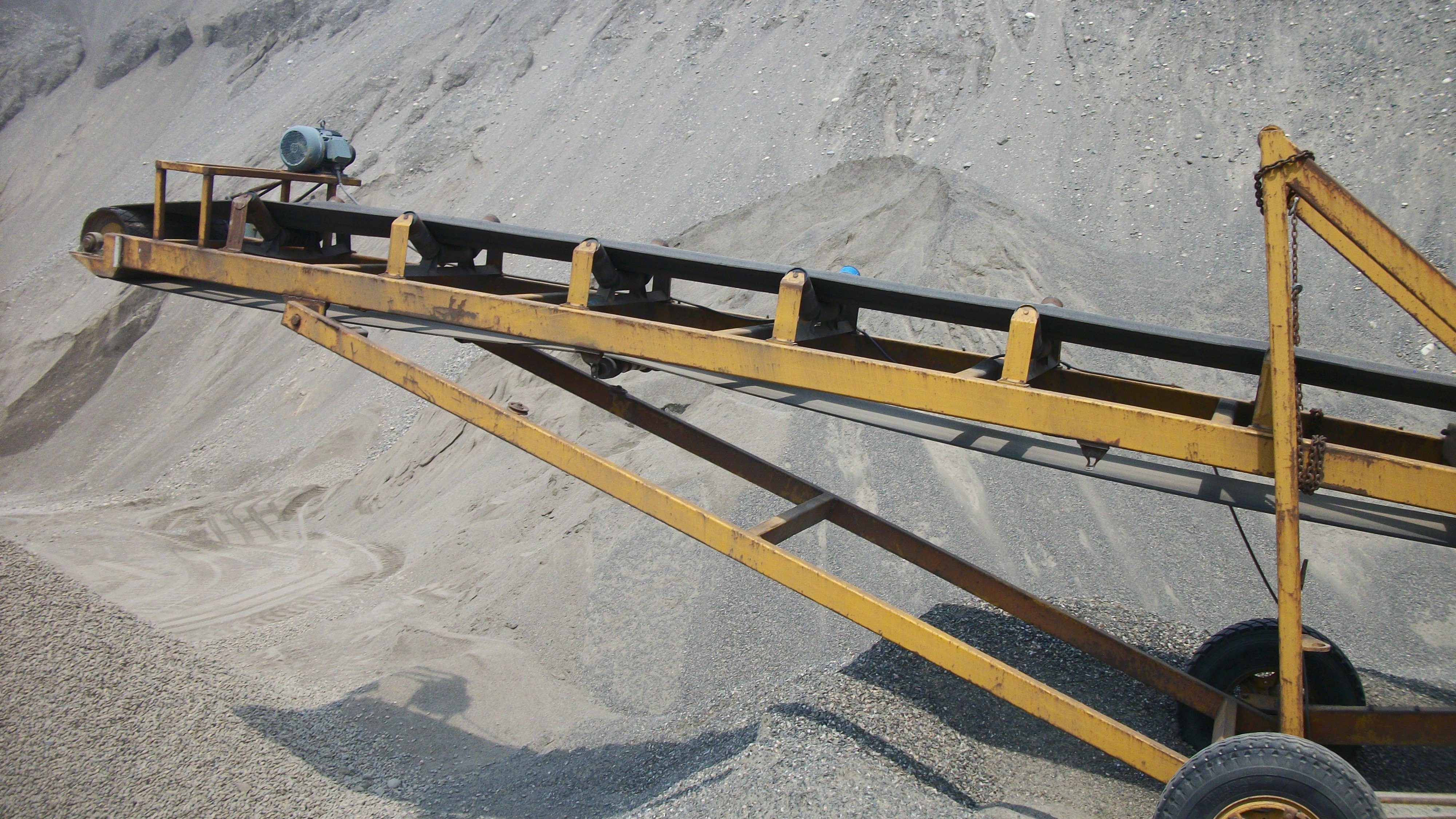 30 in. x 40 ft. Long Stacking Conveyor for Sale
