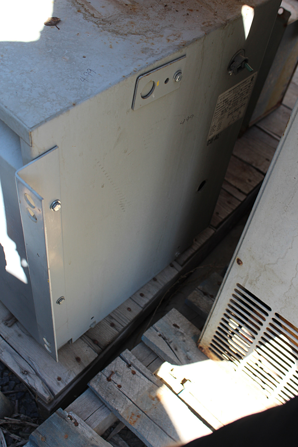 30 KVA 600/240Y-139 volt REX Electric Transformer for Sale