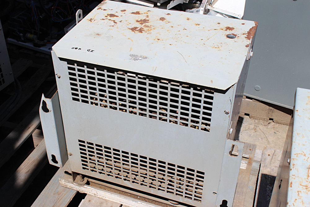 112.5 KVA 600-208Y/120 Volt - 3 Phase Marcus Transformer For Sale
