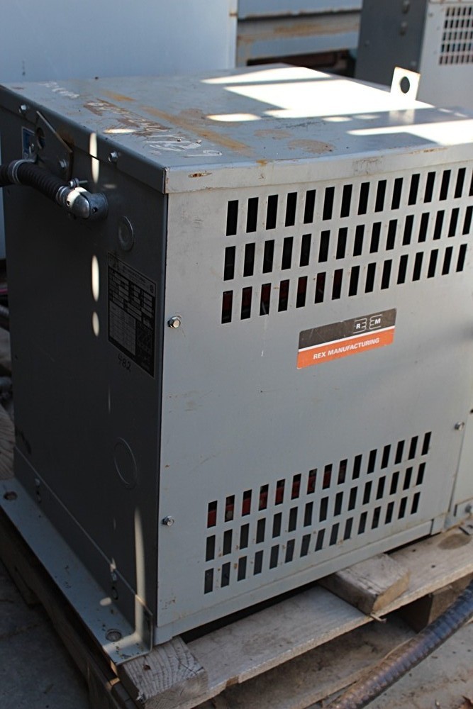 30 KVA 600 Delta - 240Y/139 Volt - 3 Phase Rex Transformer For Sale