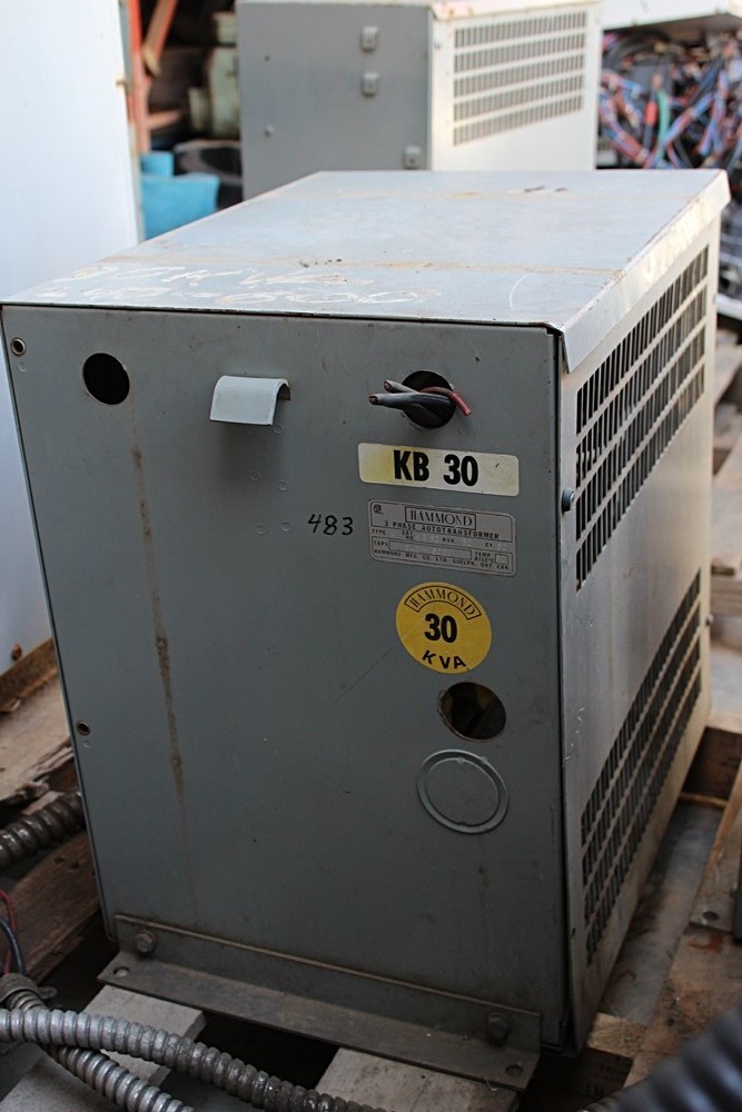 30 KVA 600-208/120 - 3 Phase Hammond  Transformer For Sale