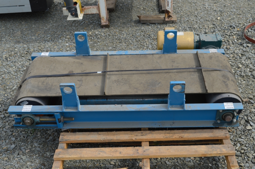 Puritan Magnetics 16 in. Wide Cross Belt Magnet