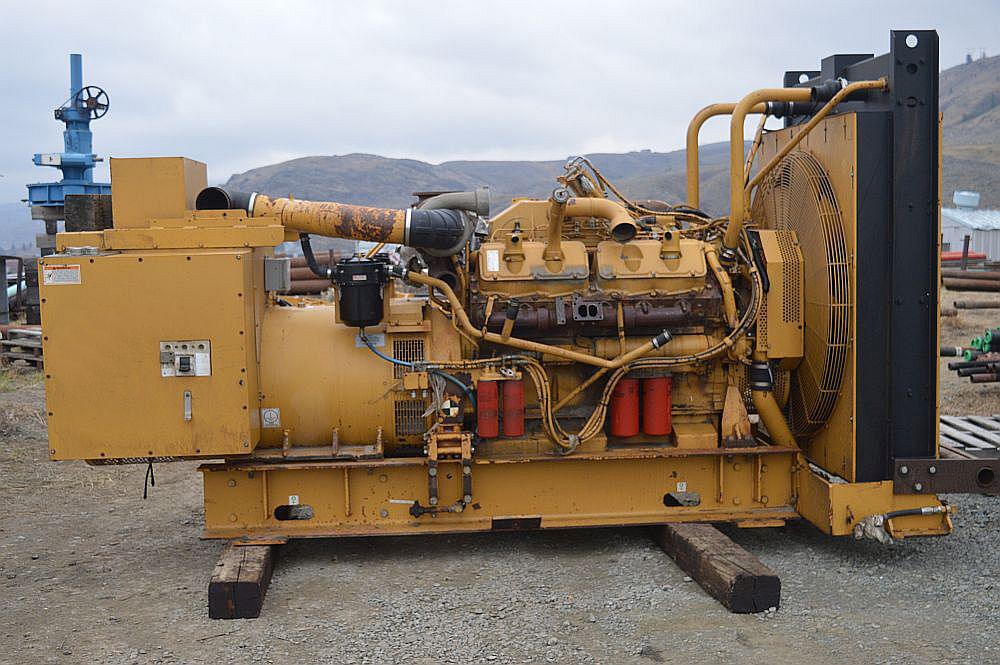 CAT 725 kW Diesel Generator