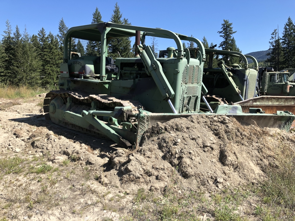 CAT D8 Dozer