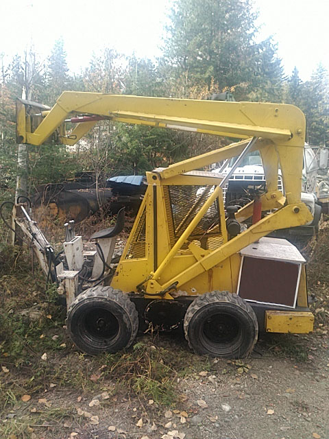 Chargeuse compacte New Holland L-35