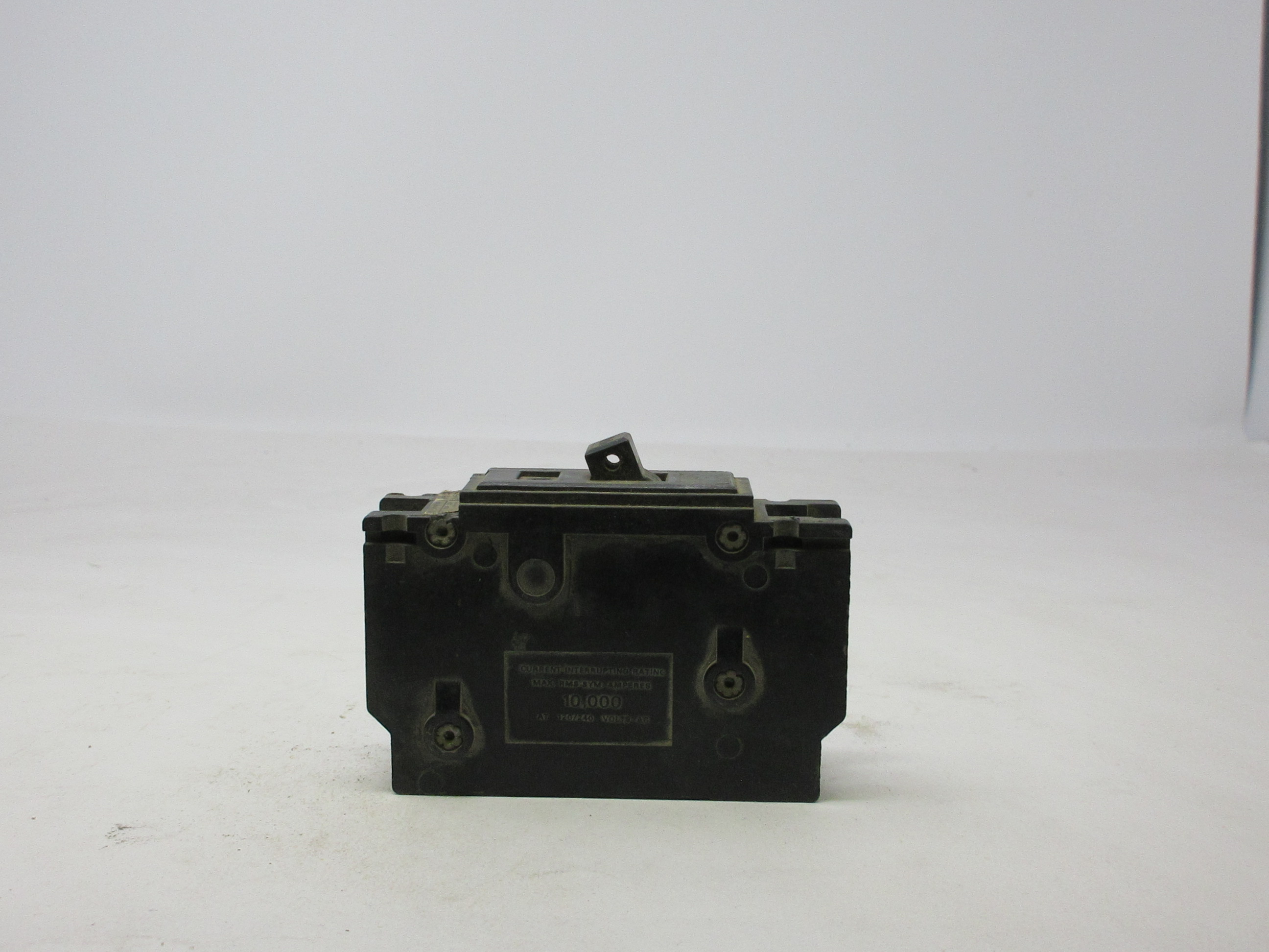 Disyuntor Westinghouse de 10 amperios y 1 polo