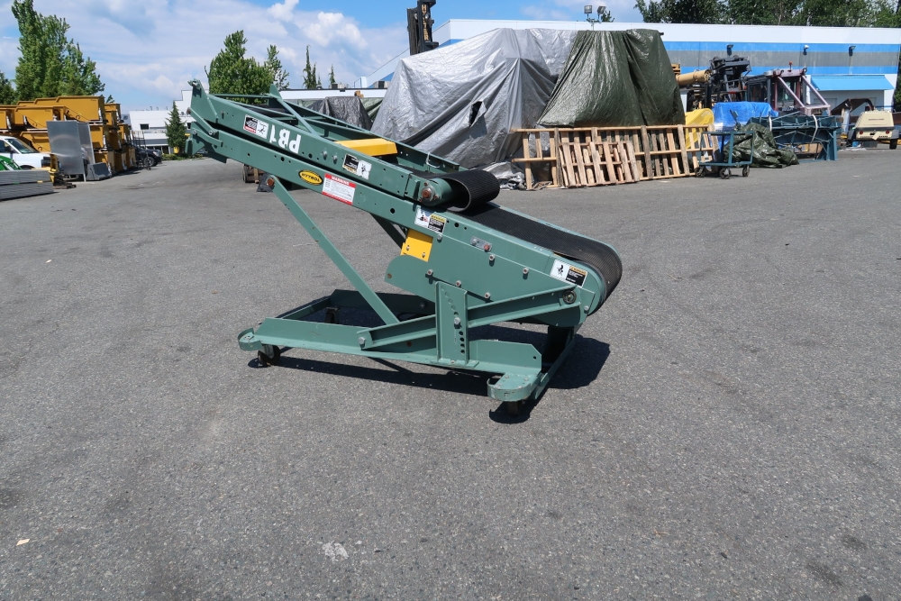 Hytrol 14 in. x 127 in. Portable Conveyor