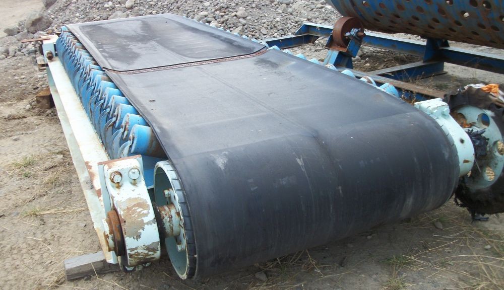 4 x 15 Belt Feeder