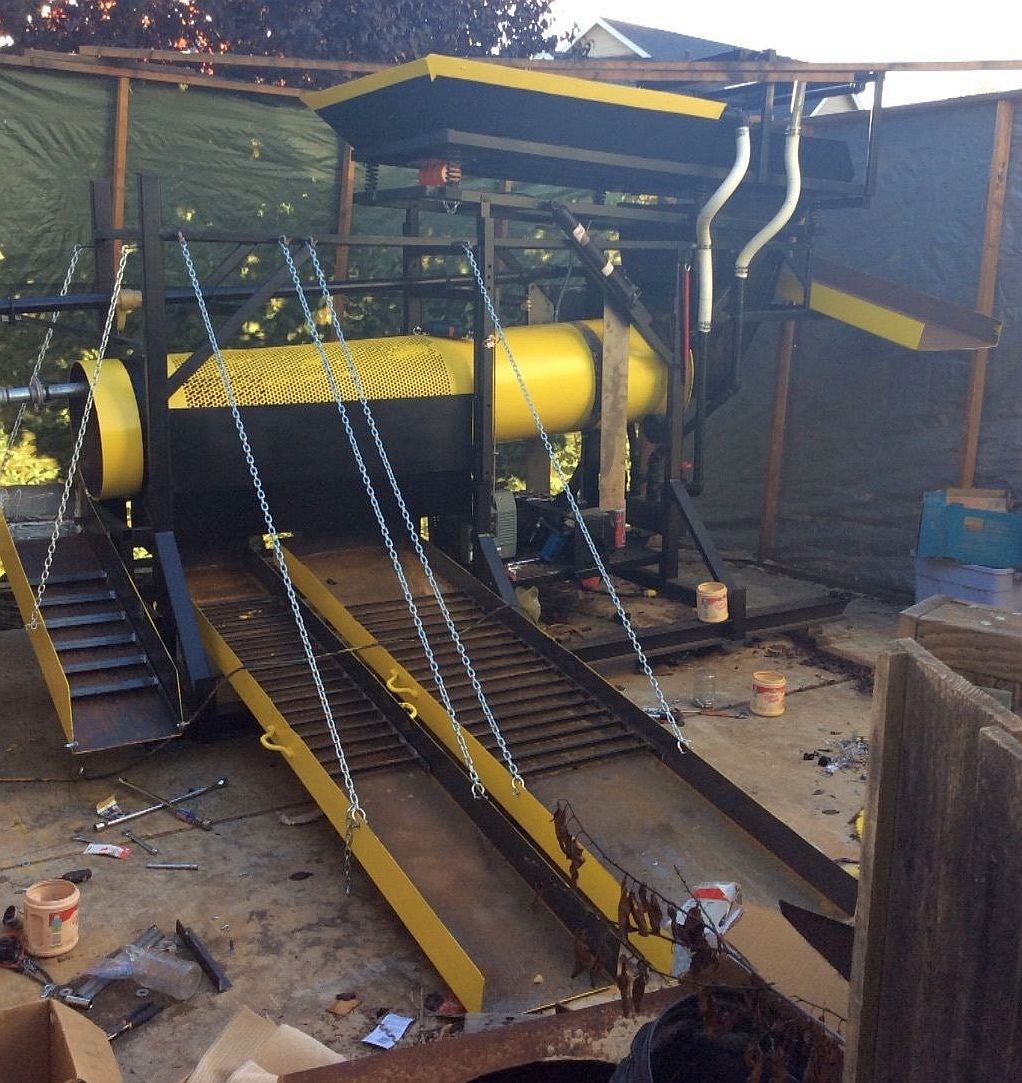 Placer Gold 22in Dia. x 9ft Trommel