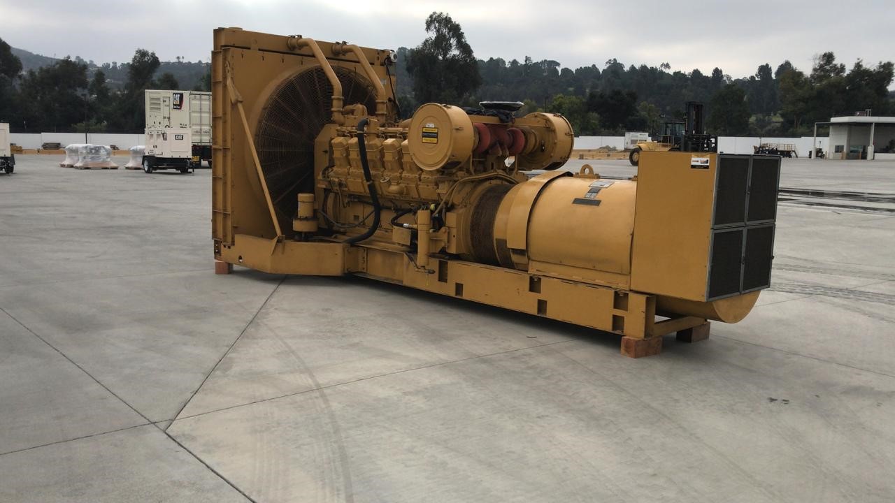 CAT 3512 1025 kW Diesel Generator Sets