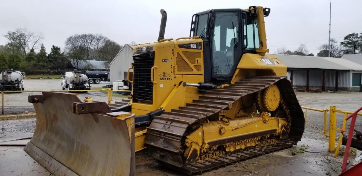 CAT D6N LGP Dozer