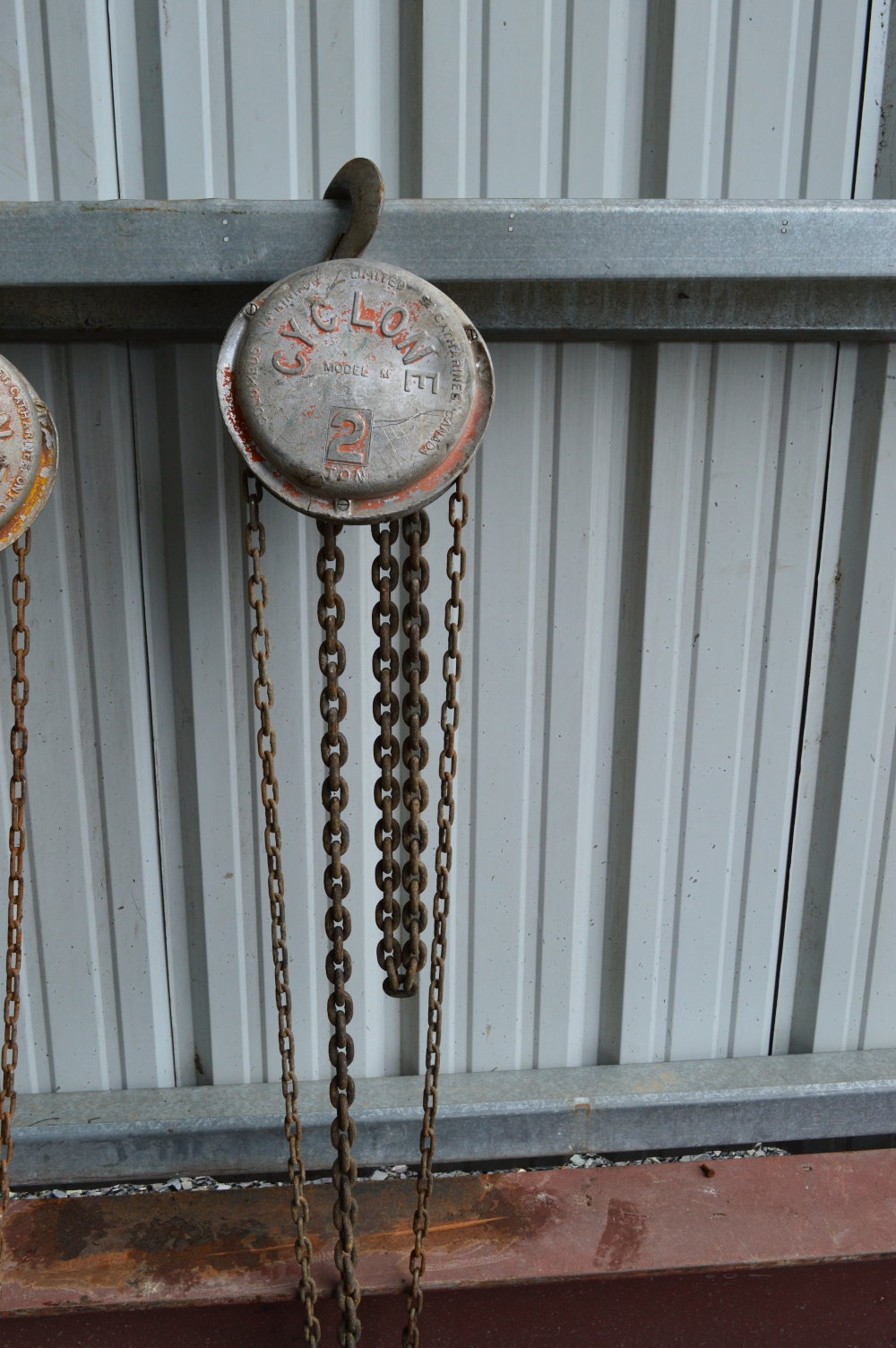 Columbus Mckinnon 2 Ton Cyclone Hand Chain Hoist