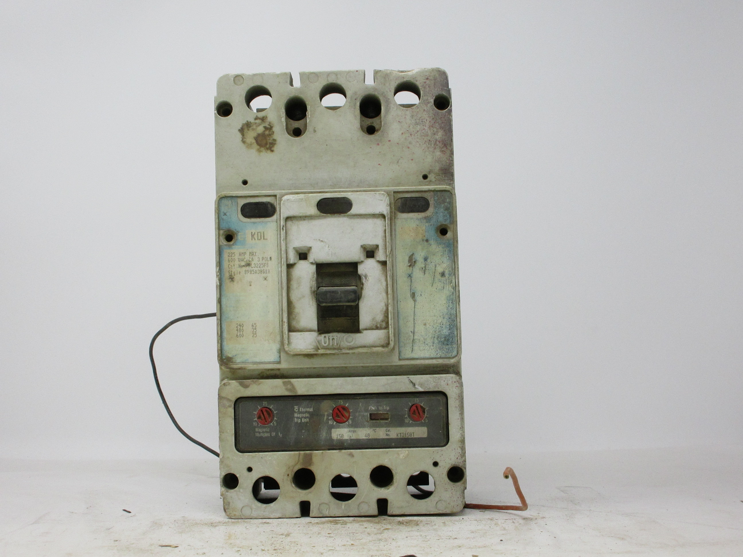 Cadre Westinghouse KDL de 225 A