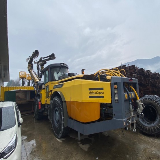 Atlas Copco Rocket Boomer E2C Hydraulic Face Drill