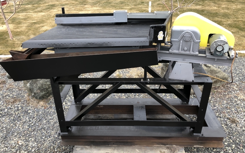 Deister 15-S Concentrating Table