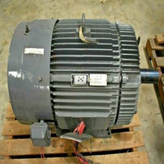 Reliance 100 HP Motor