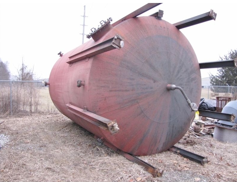 9,000 Gallon Stainless Steel Lined Tank