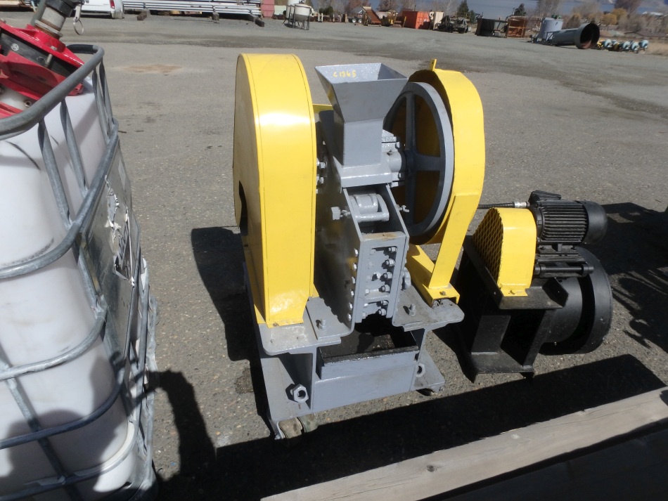 Bico 4 in. x 2.5 in. Laboratory Jaw Crusher