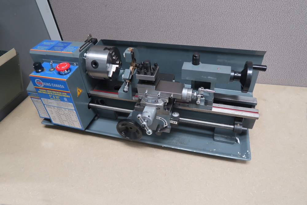 King Canada 7 in. x 12 in. Metal Lathe