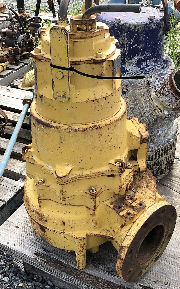 Flygt model 3152, effluent pump. 20hp, 575/600 volt.