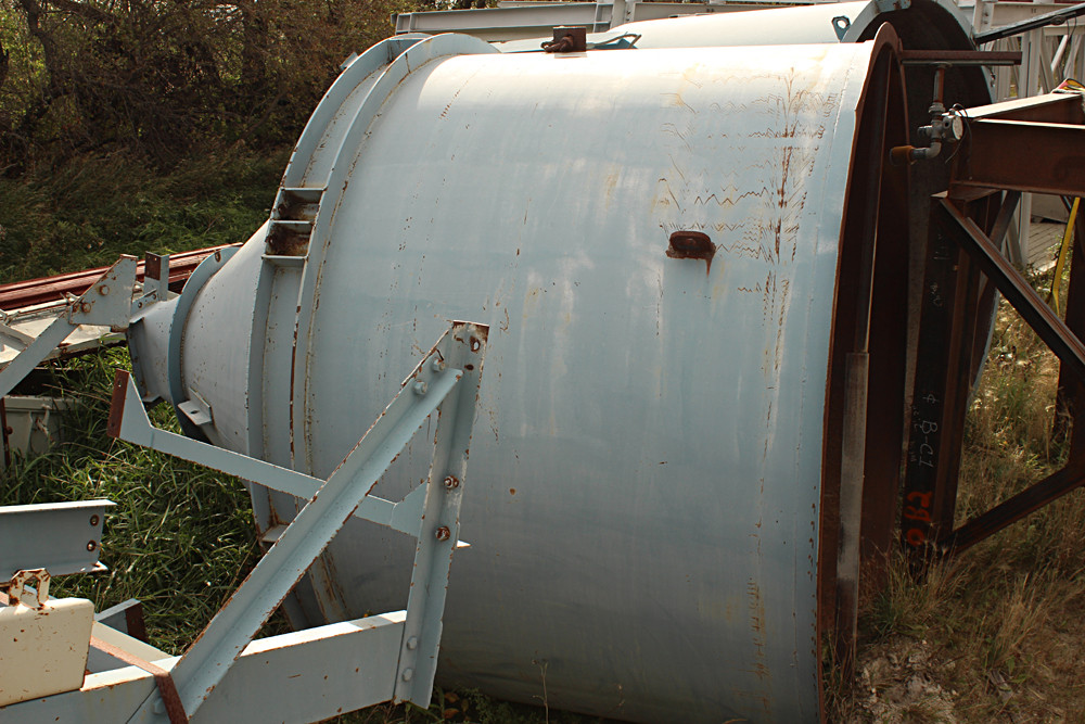 Steel 10 ft. x 12 ft Cone Bottom Tank