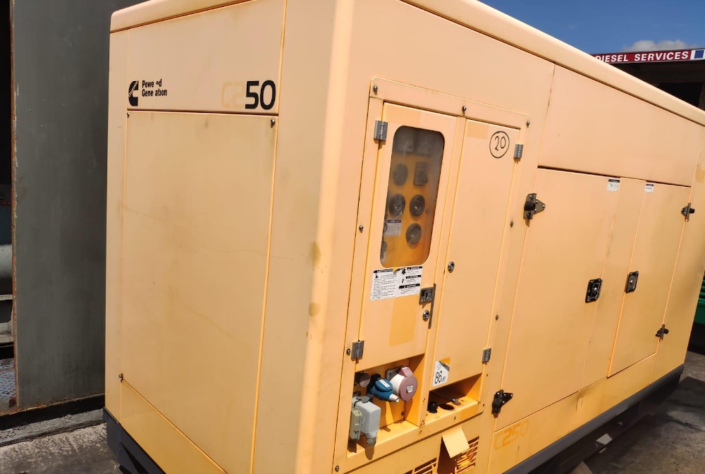 Cummins 200 kW 400 Volt Diesel Generator