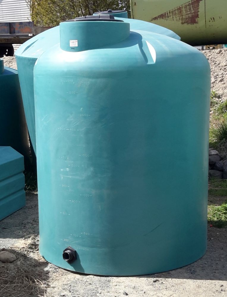 Vertical RK 600 Gallon Storage Tank