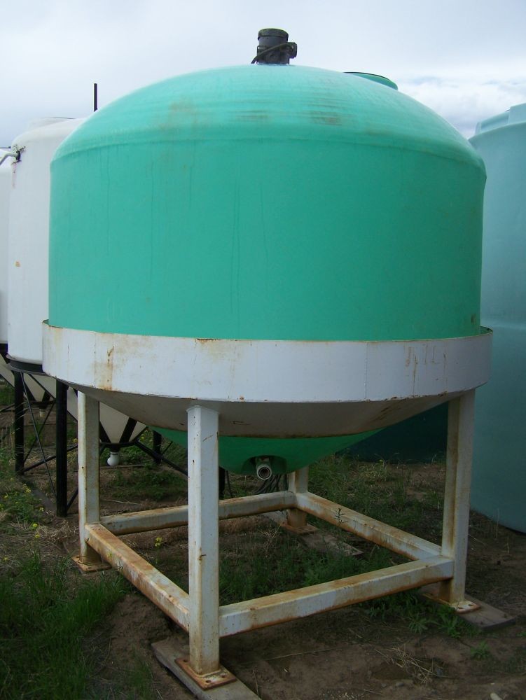 Tanque Cónico de Polietileno de 1500 Galones