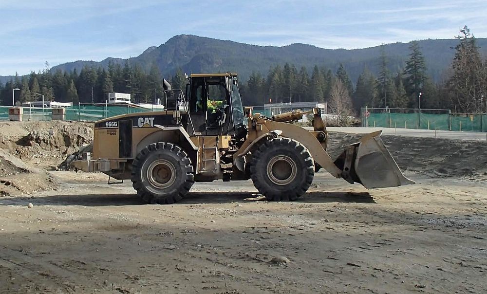 Caterpillar 966G Wheel Loader