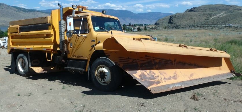 1986 International Dump Truck