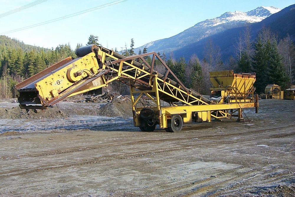 Agg-Quip 15 yard Portable Screening Plant