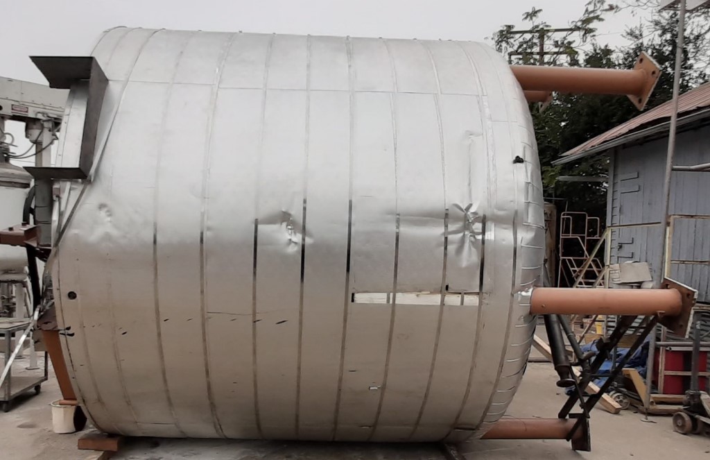 6,500 Gallon Steel Tank