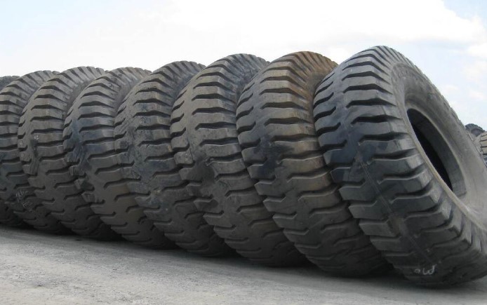 Goodyear 46/90R57 Tires